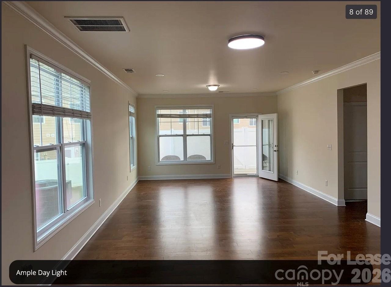 1464 Bramblewood Dr - Photo 6 of 17