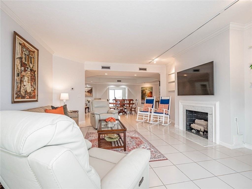 5670 Highway A1a Apt 315s - Photo 7 of 36