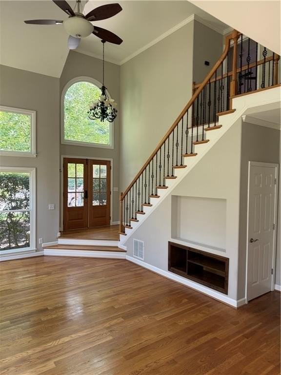 360 Landing Entry - Photo 3 of 14