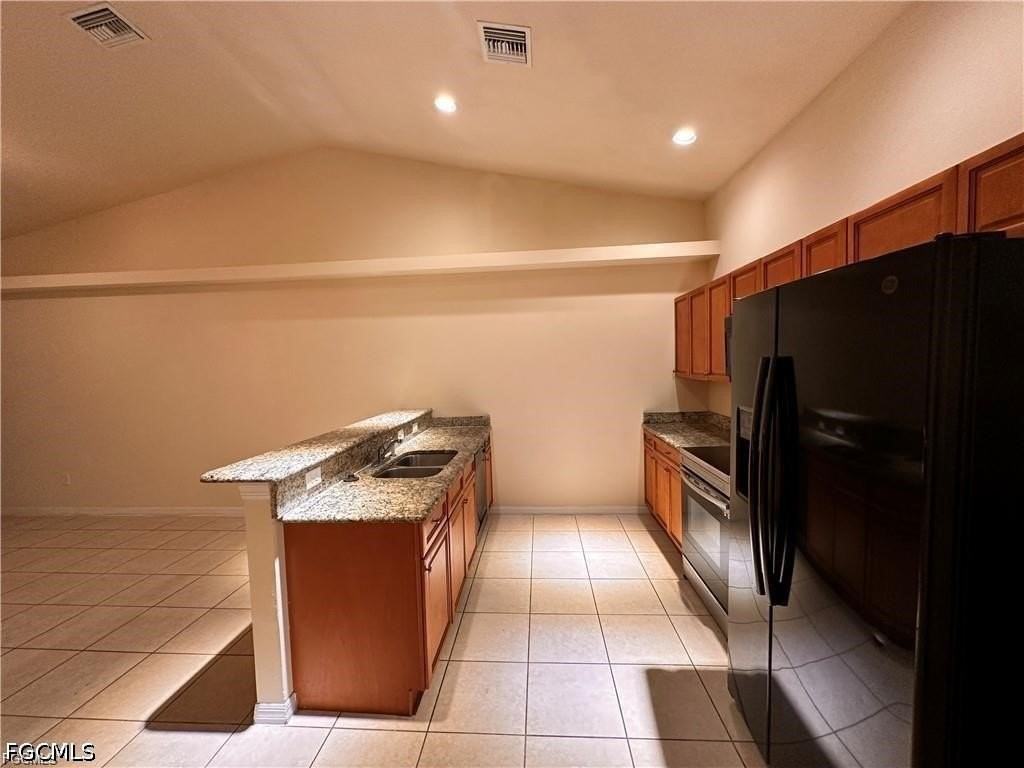 1309/1311 NE 8th Place - Photo 4 of 13