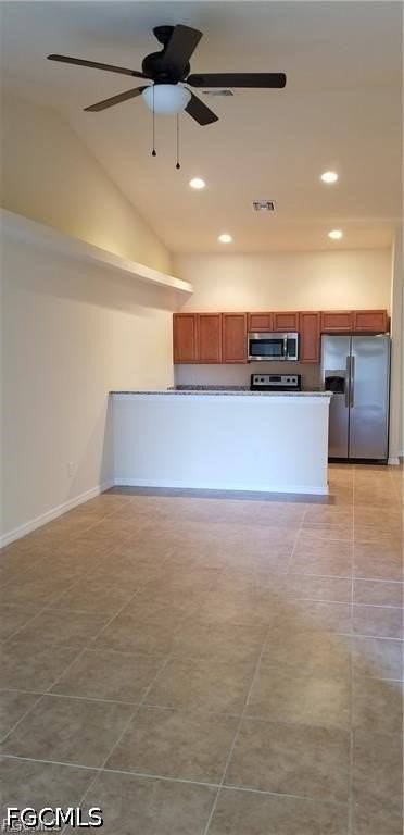 1309/1311 NE 8th Place - Photo 5 of 13