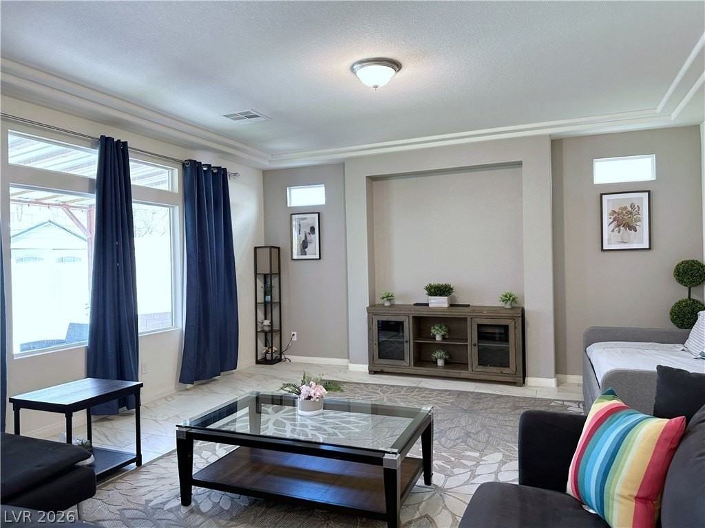8573 Silver Coast St - Photo 2 of 37