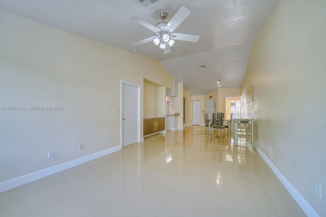 18326 Nw 68th Ave #H - Photo 2 of 38