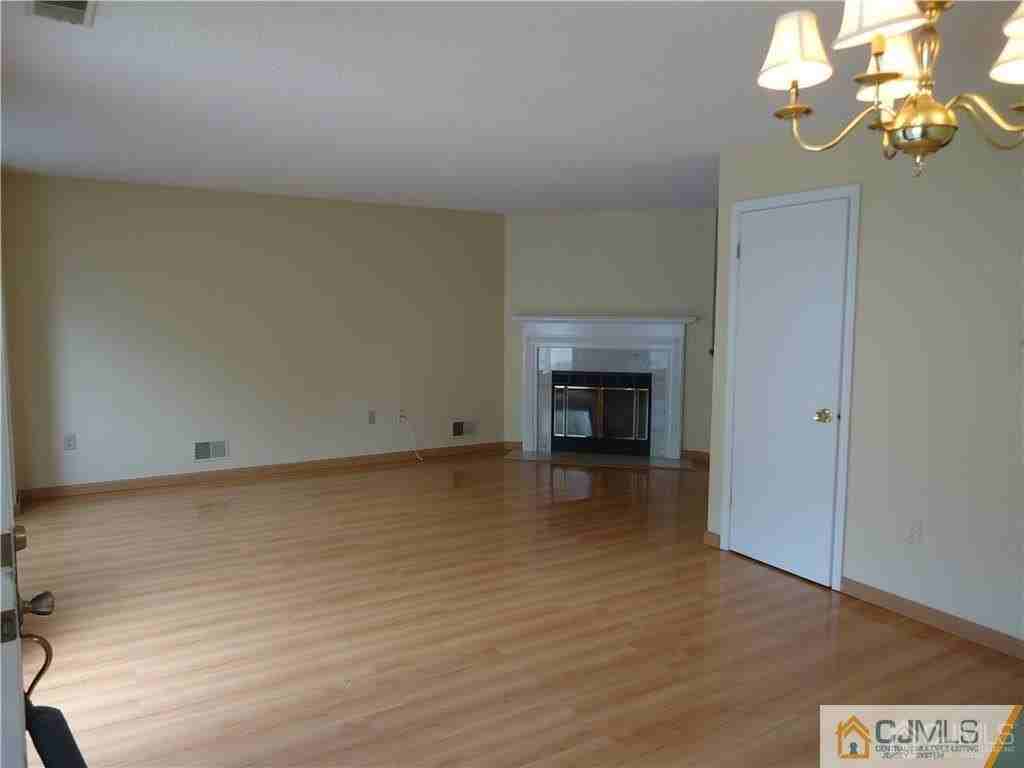 5 Pembrook Ave - Photo 4 of 11