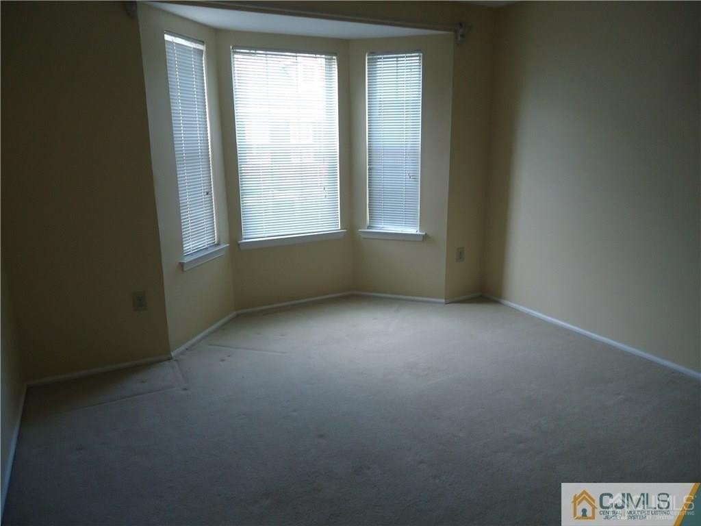 5 Pembrook Ave - Photo 7 of 11
