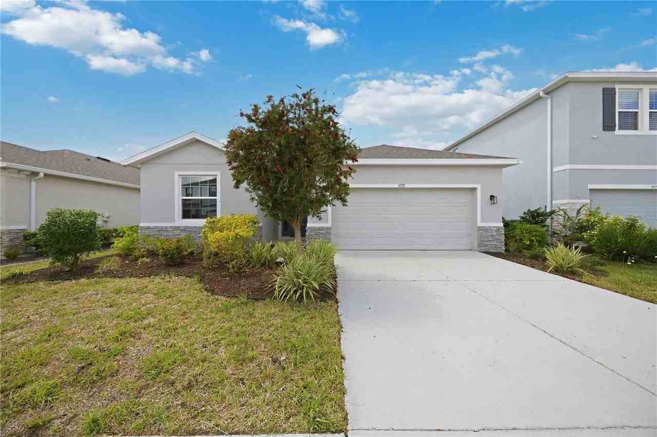5719 Woodland Sage Dr - Photo 2 of 50