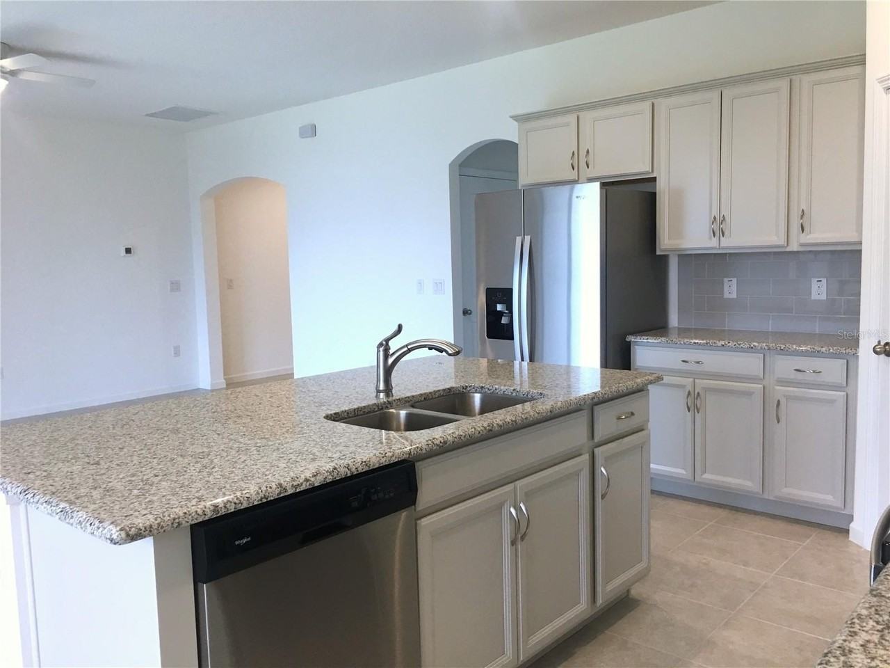 129 Bella Verano Way - Photo 7 of 23