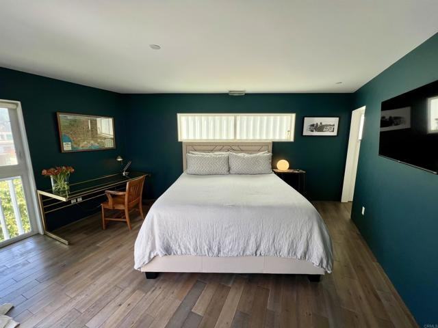 2851 N Buzz Ct - Photo 2 of 8