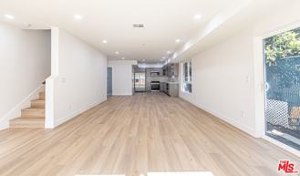 5438 Romaine St - Photo 1 of 1