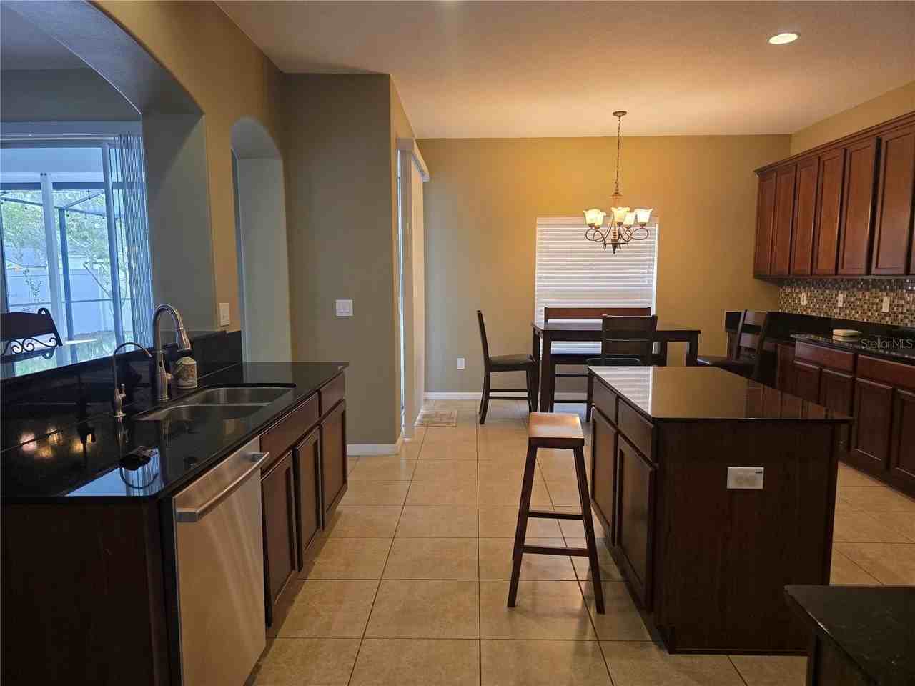 11543 Addison Chase Dr - Photo 7 of 18