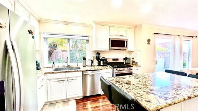 12 Lompoc Ct - Photo 4 of 8