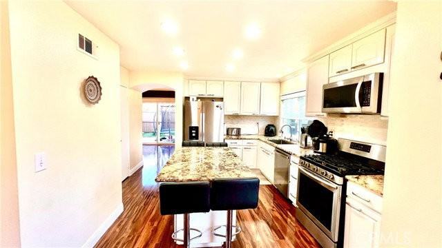 12 Lompoc Ct - Photo 5 of 8