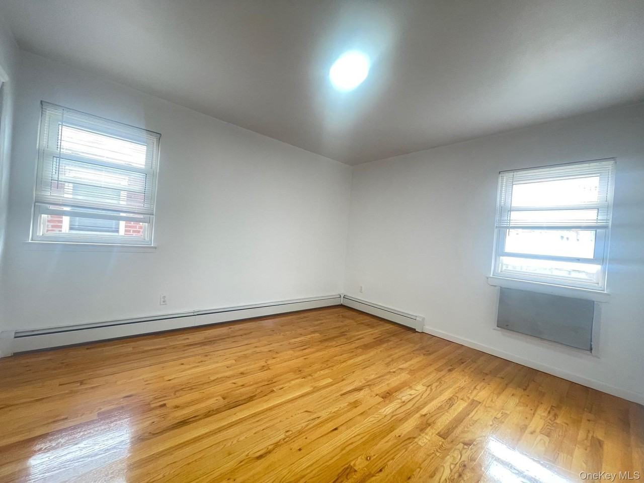 4316 223rd St #2ndFL - Photo 5 of 9