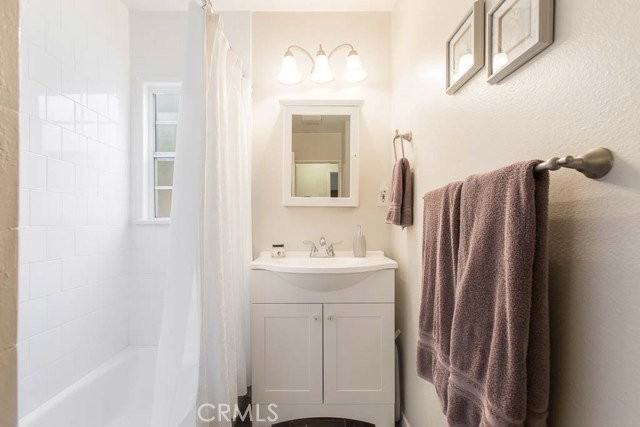 16907 Marlin Pl - Photo 2 of 8