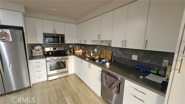 10535 Samoa Ave - Photo 5 of 8