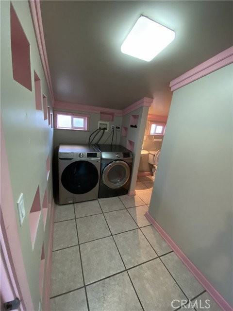 10535 Samoa Ave - Photo 7 of 8