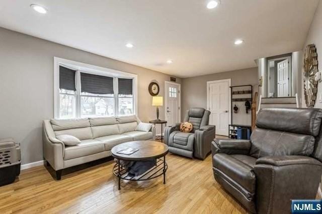 23 Asmus Rd - Photo 4 of 38