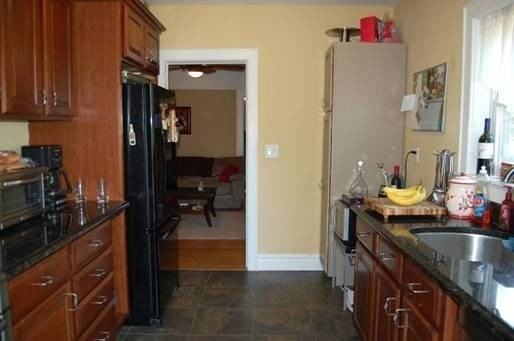 18 Grove St #7 - Photo 3 of 12