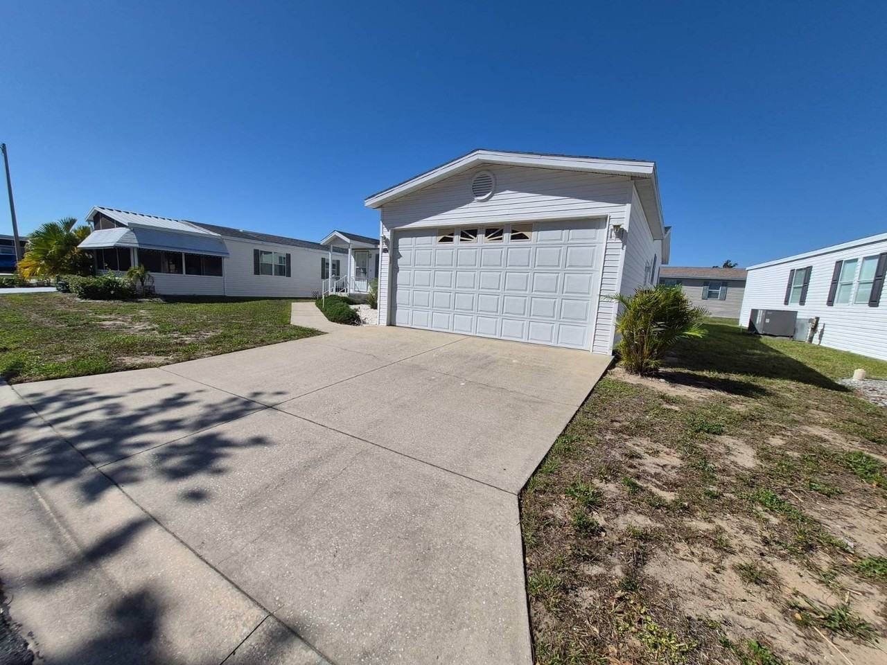 2113 Sawgrass Ln - Photo 3 of 50
