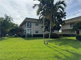 featured image of 4 Vista Gardens Trl #103