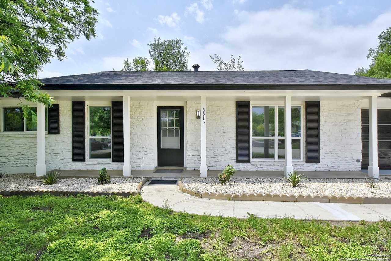 5515 W Rolling Ridge Dr - Photo 3 of 23