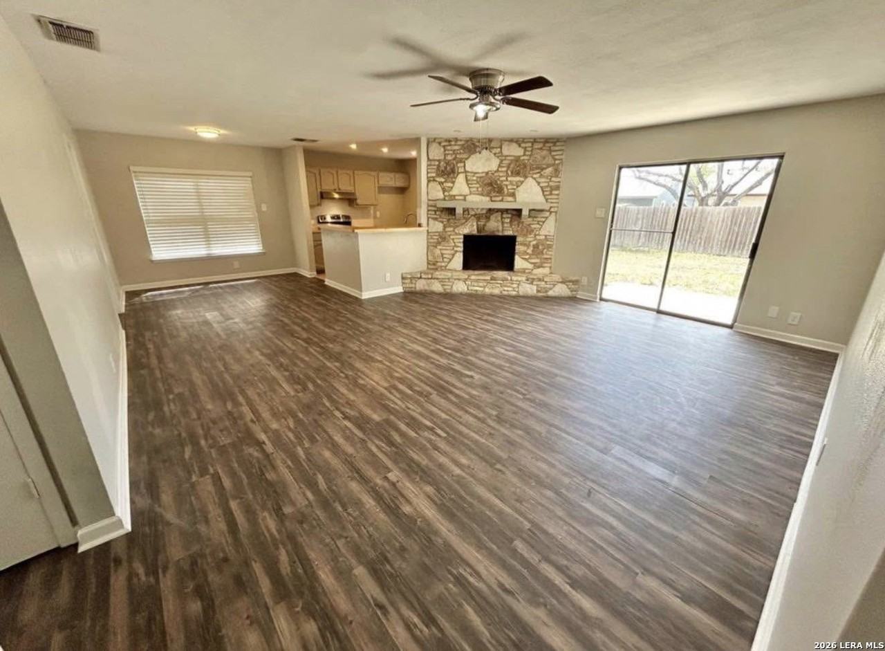 11227 Spring Mint Dr - Photo 2 of 18