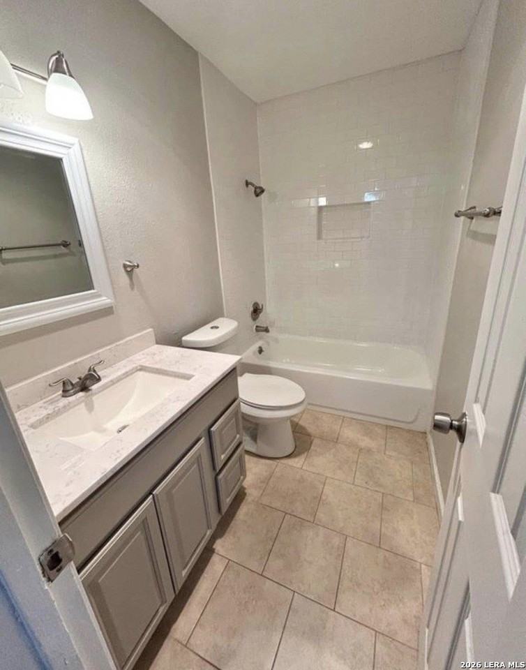 11227 Spring Mint Dr - Photo 7 of 18