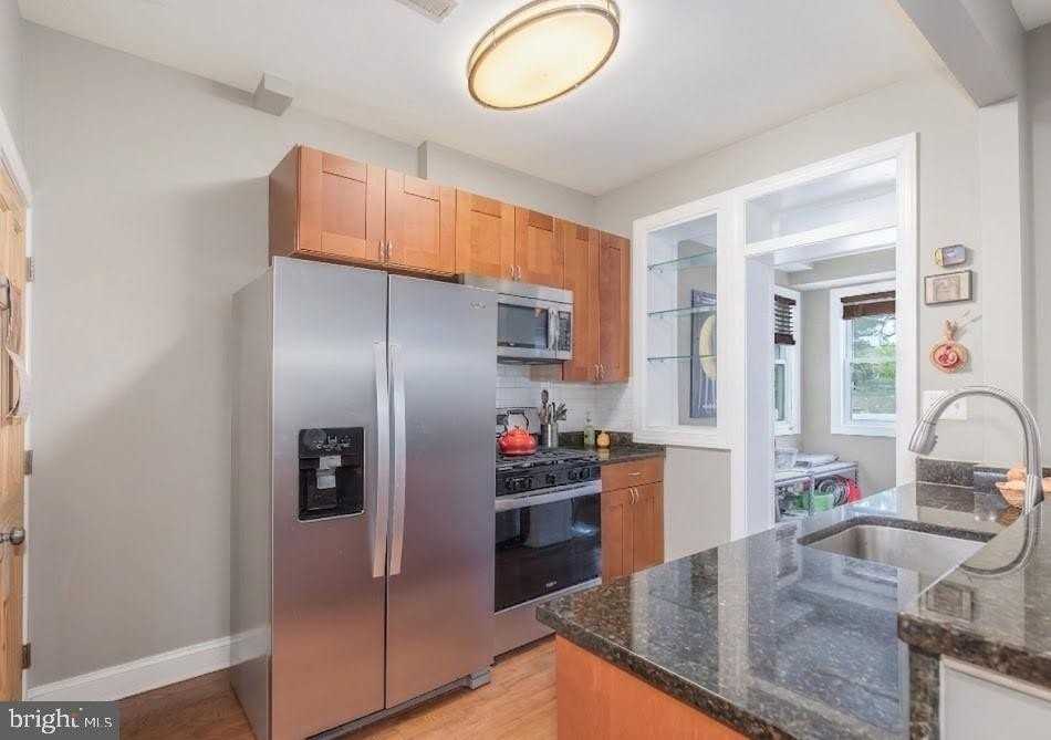 116 V St Ne - Photo 5 of 26