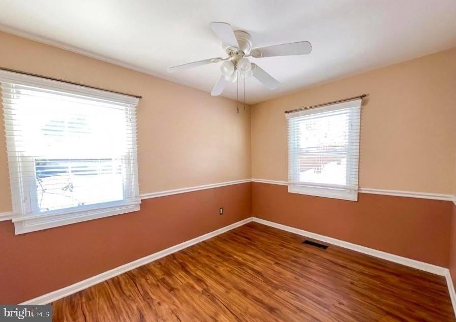 3510 Majestic Ln - Photo 5 of 8