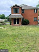 featured image of 1134 E Park Ave