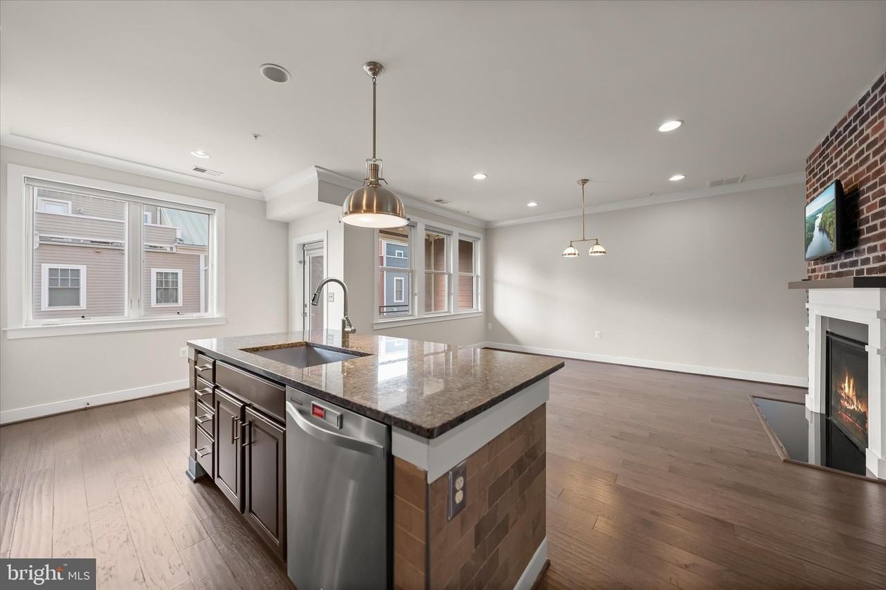 1412 Main Line Blvd #102 - Photo 2 of 32