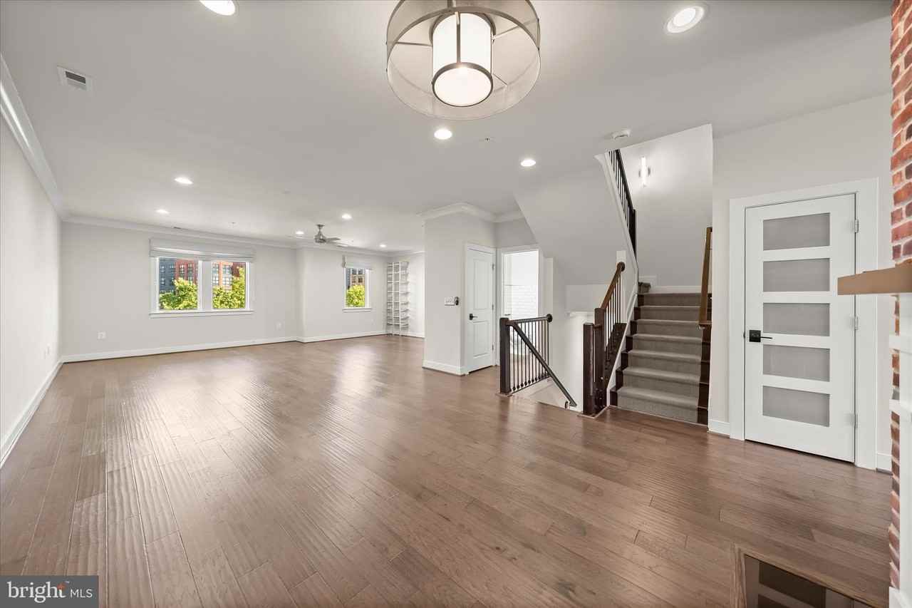 1412 Main Line Blvd #102 - Photo 5 of 32