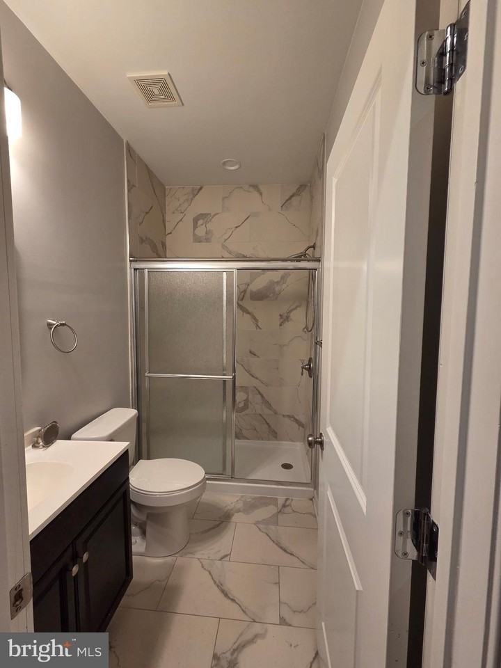 344 Woodstream Blvd - Photo 3 of 17