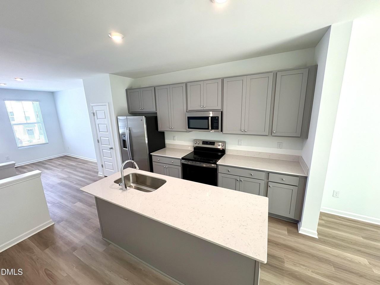 3102 Bomore Rd - Photo 4 of 22