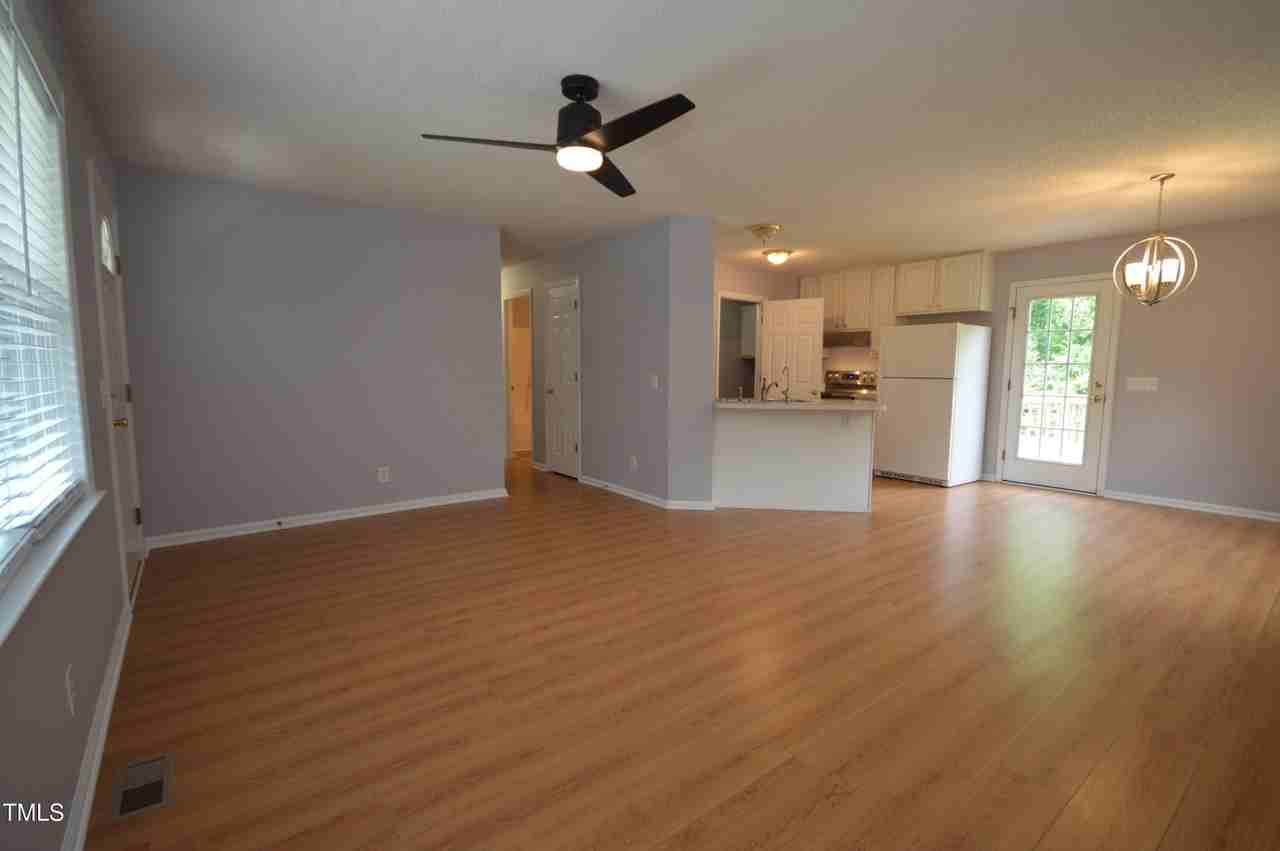 5725 Stone Crystal Dr - Photo 6 of 29