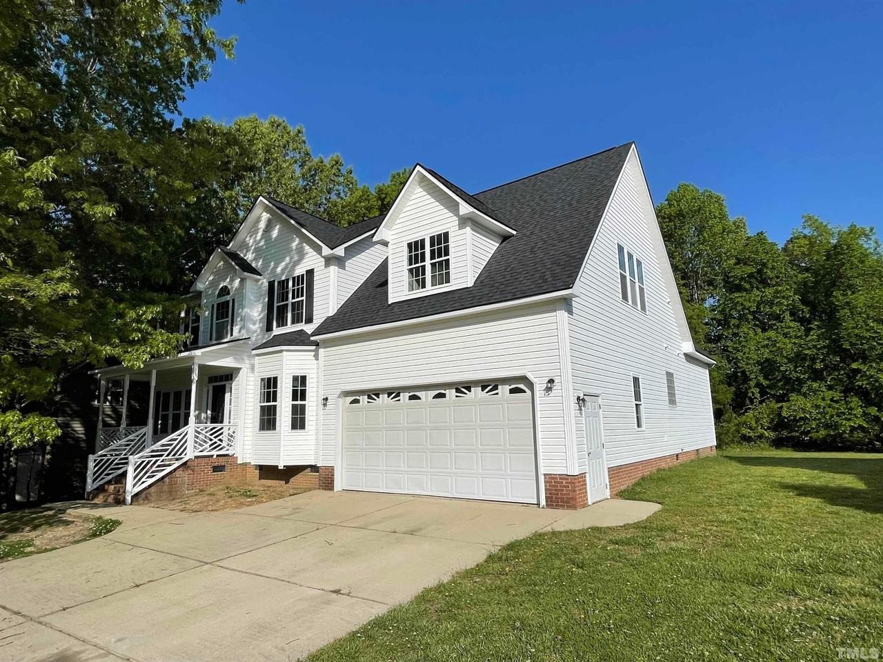 112 Worthington Ct - Photo 4 of 47