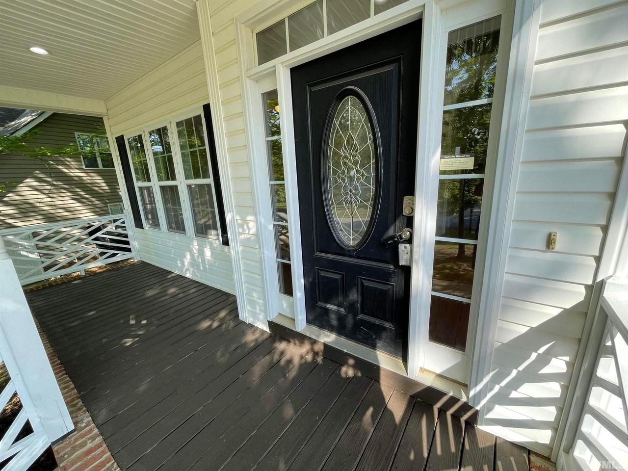 112 Worthington Ct - Photo 6 of 47