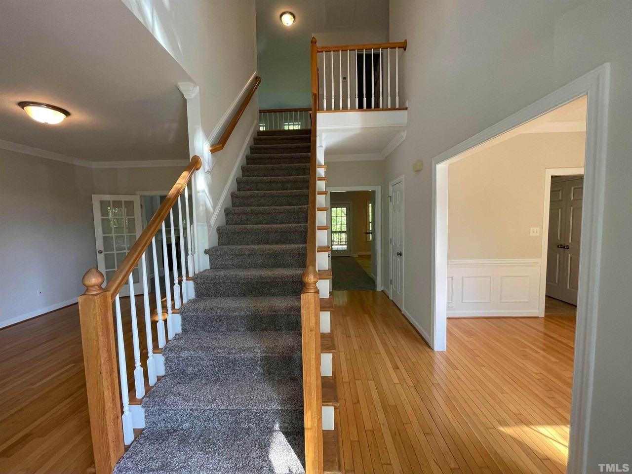 112 Worthington Ct - Photo 7 of 47