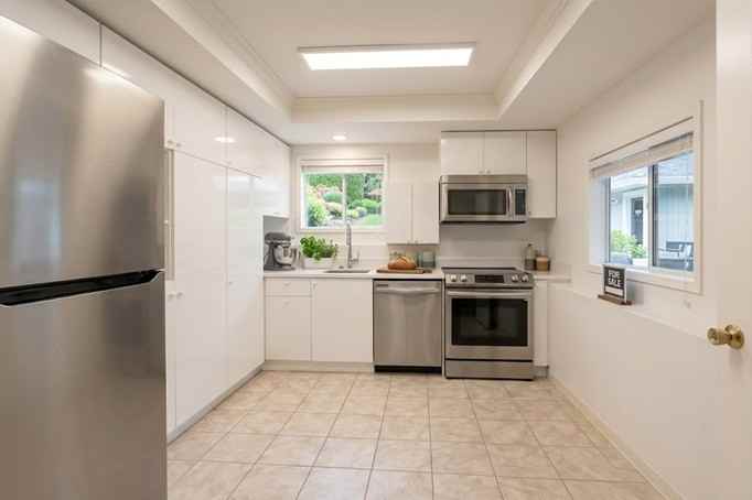 3951 West 19th Avenue - Photo 7 of 10
