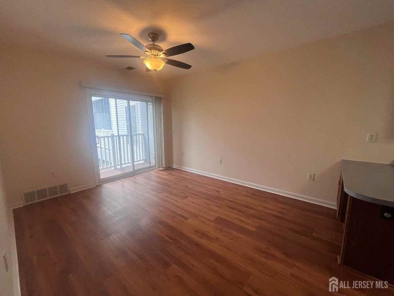 100 John T O Leary Blvd - Photo 5 of 31