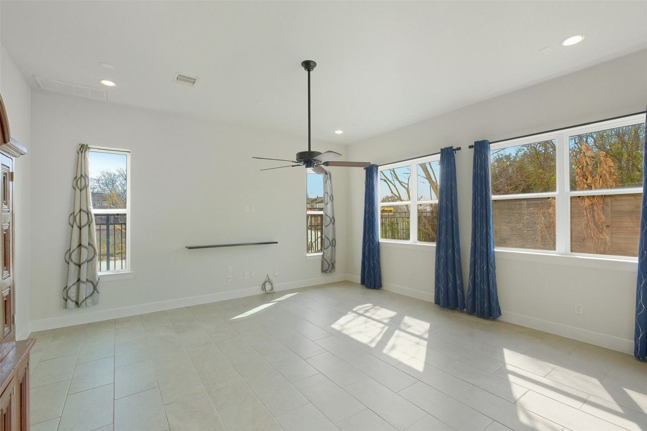 603 Press St - Photo 5 of 29