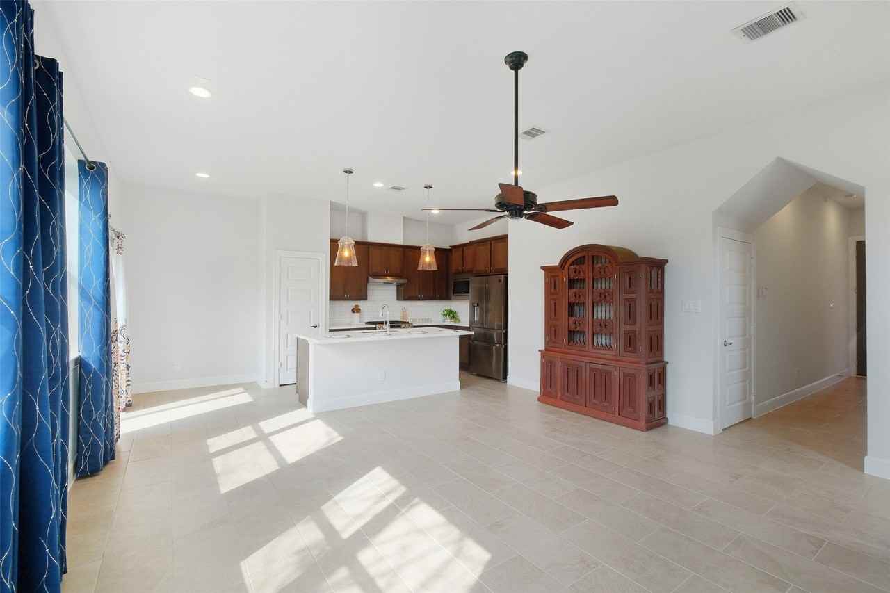 603 Press St - Photo 6 of 29