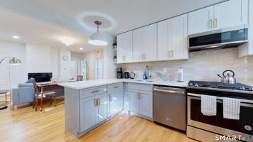 featured image of Edwards St