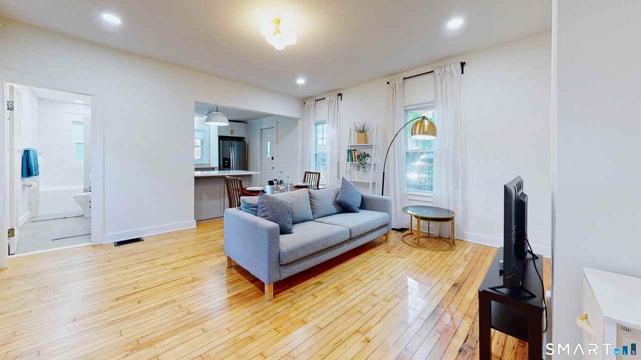 Edwards St - Photo 6 of 27