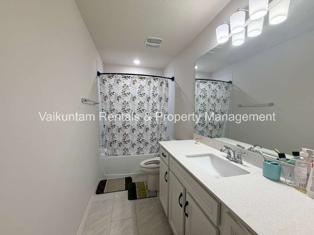 4156 Rainfall Pl #1 - Photo 5 of 22