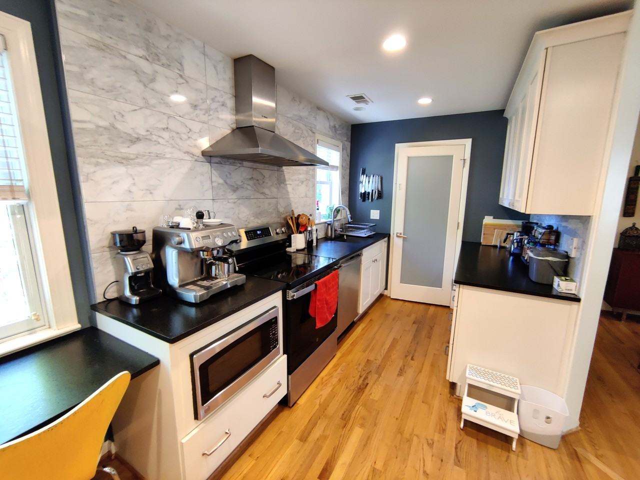 22 W Chapman St #1 - Photo 4 of 17
