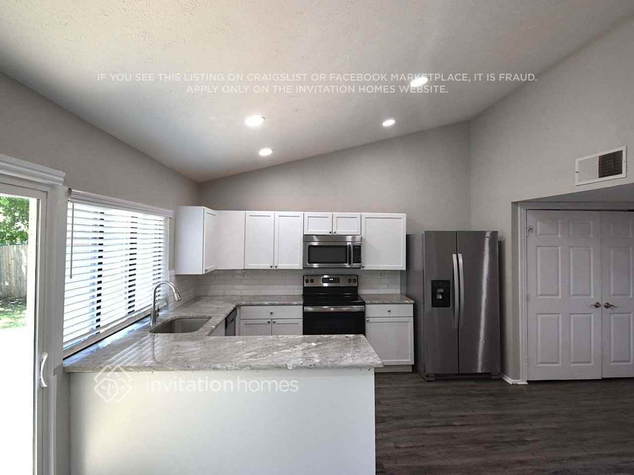 4112 Silverberry Ave - Photo 7 of 20
