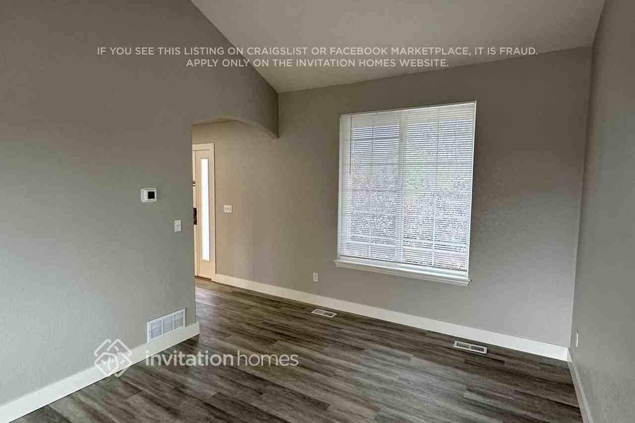 2931 S Tower Way - Photo 2 of 19