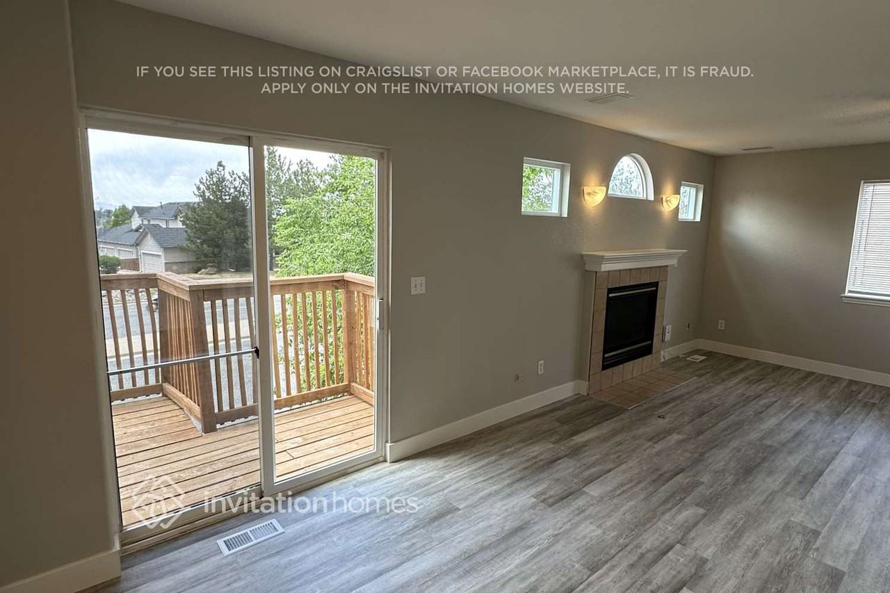 2931 S Tower Way - Photo 4 of 19