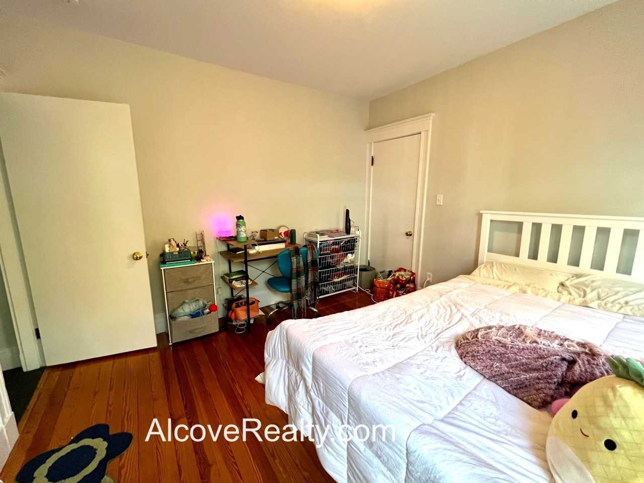 34 Leonard Street #2 - Photo 6 of 17